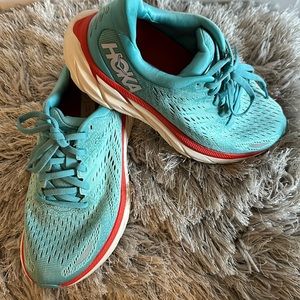 HOKA Women shoes